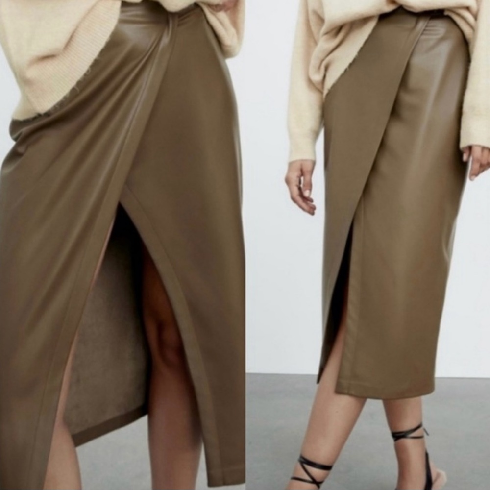 Zara Elegant Green Faux Leather Wrap Skirt